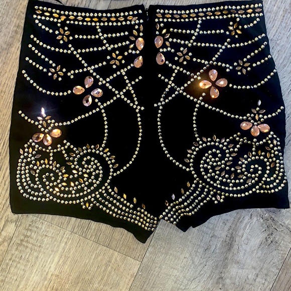 Coord set. Crop top and shorts!! - Picture 5 of 7